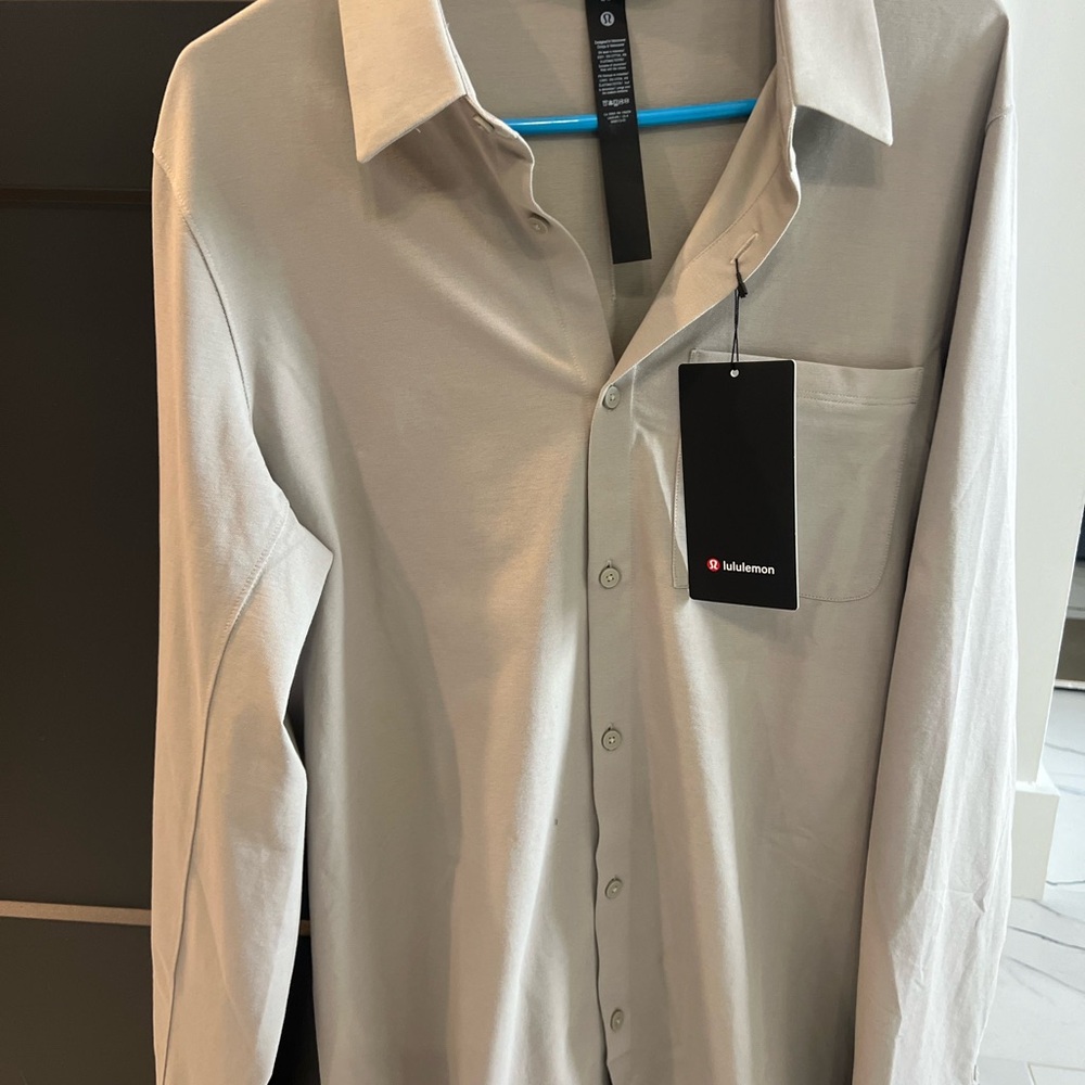 lululemon athletica  Casual Button Down Shirt commision long  sleeve